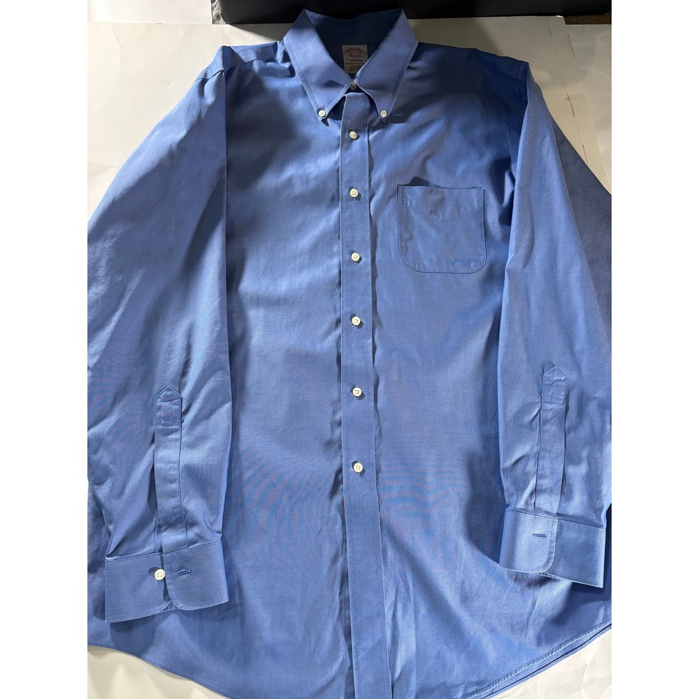 Brooks Brothers Madison Shirt Mens 16.5 35 Blue Button Up Supima Cotton